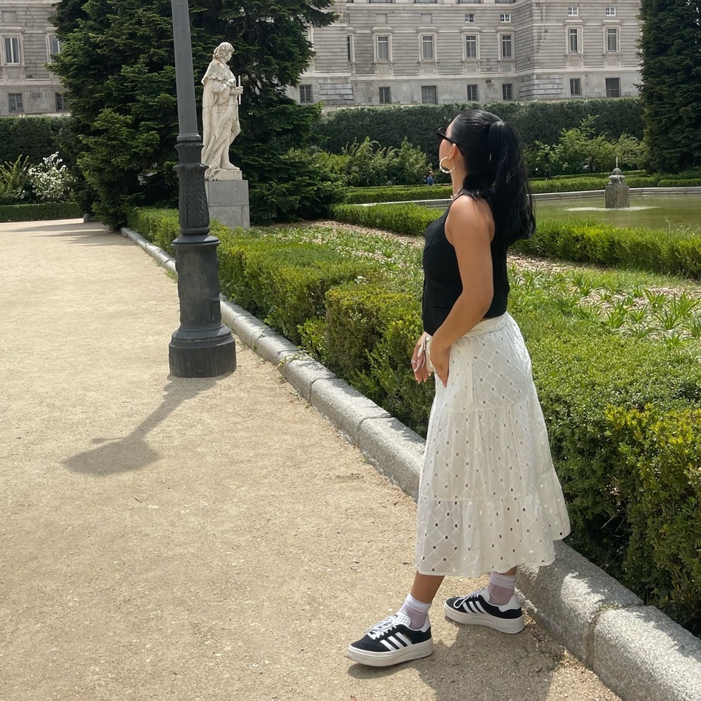 White midi skirt